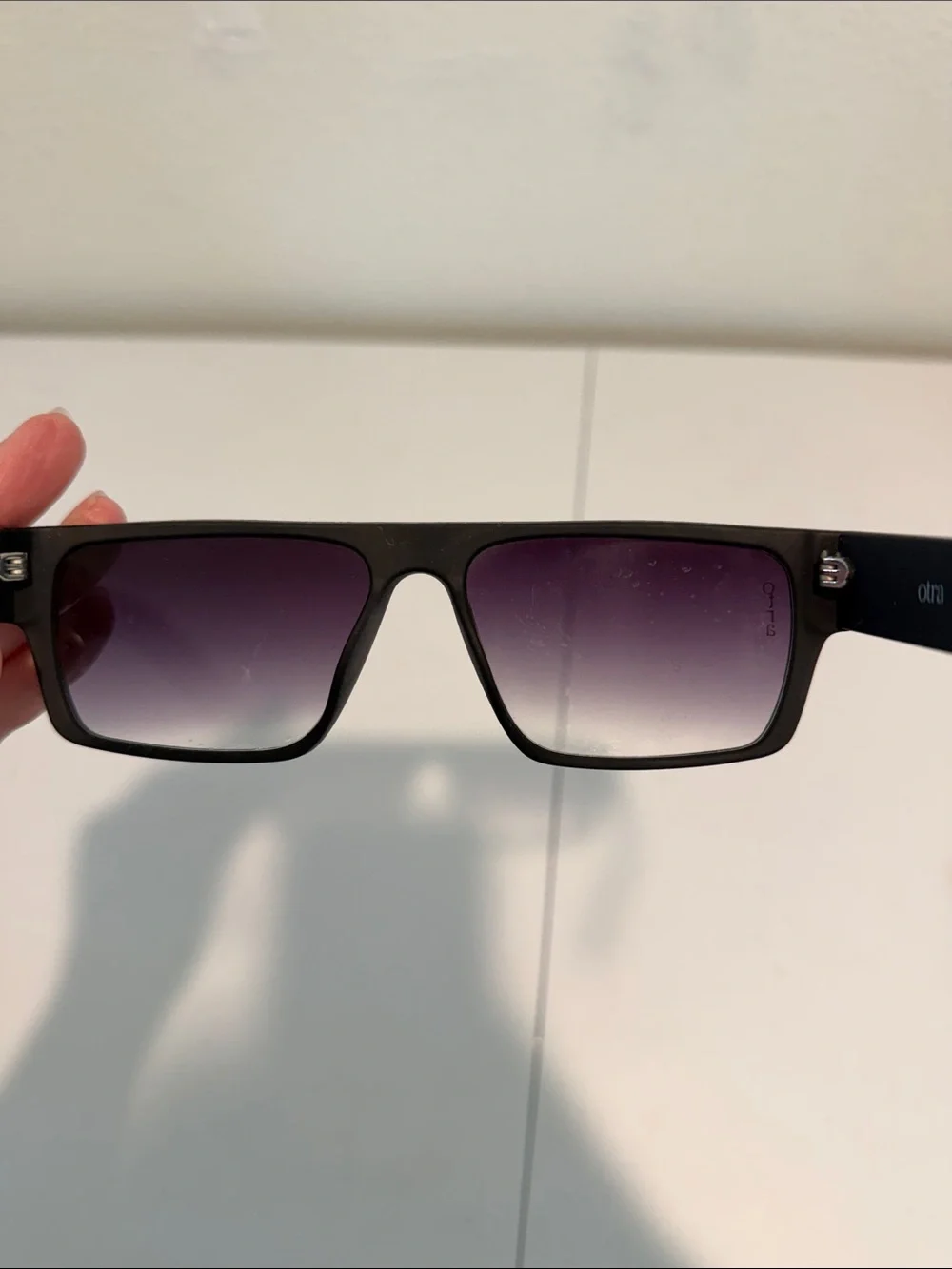 OTRA Izzy Deluxe Sunglasses Gradient Smoke Lenses